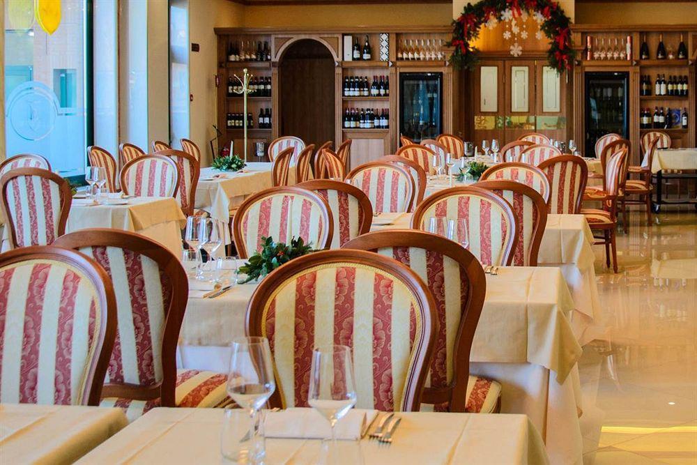 Palace Hotel 4*