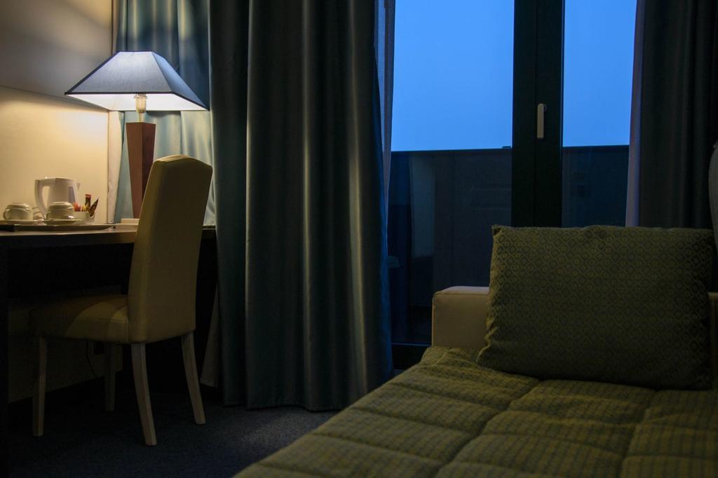 Palace 4*