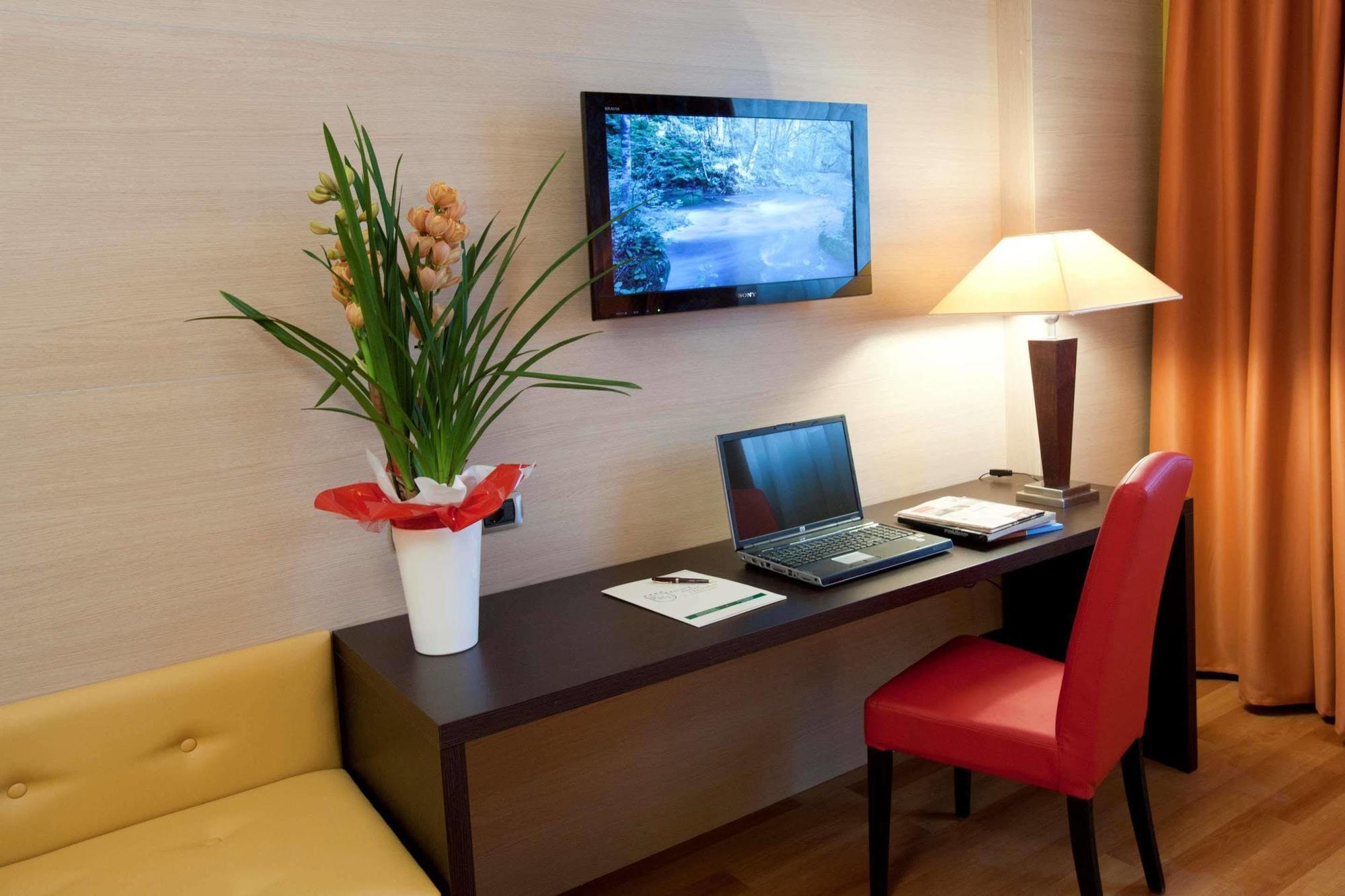 Palace 4* Legnano
