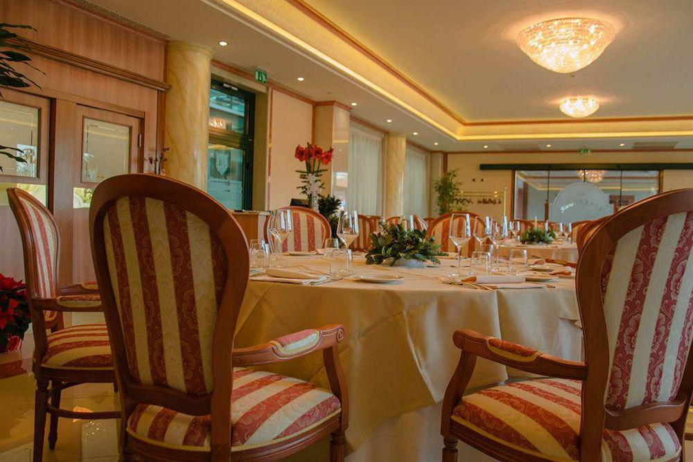 Palace Hotel 4*